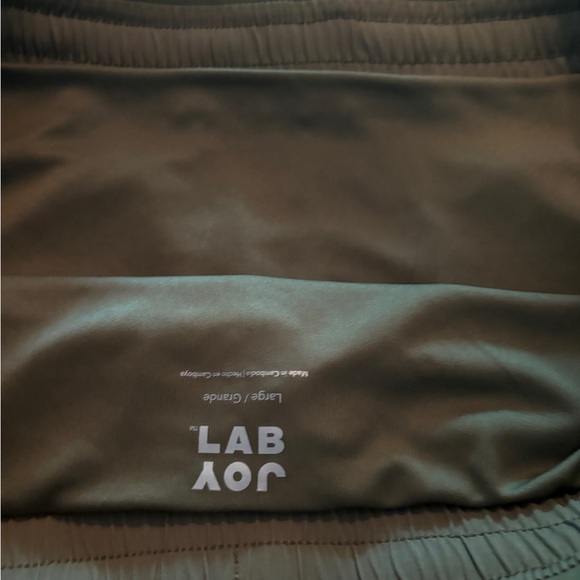 Joy Lab athletic shorts in olive green - Picture 5 of 5